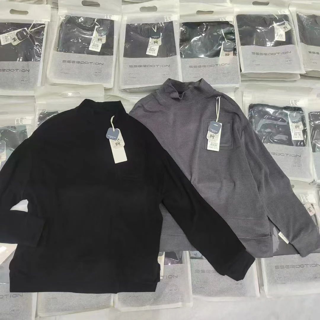 两色气质中领毛针织衫