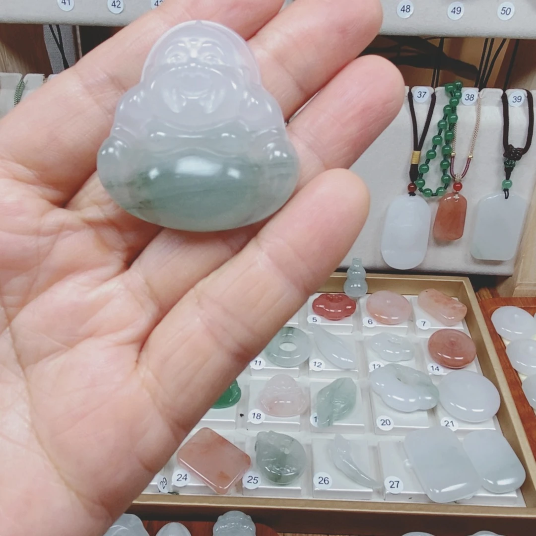 石英质玉（天山翠）未镶嵌吊坠(赠链)