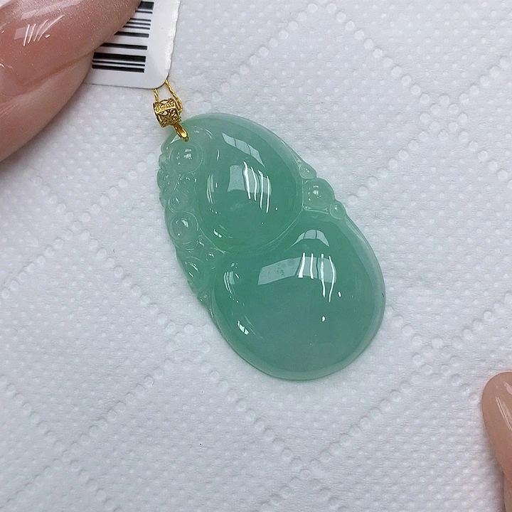 颈饰18K金镶嵌翡翠