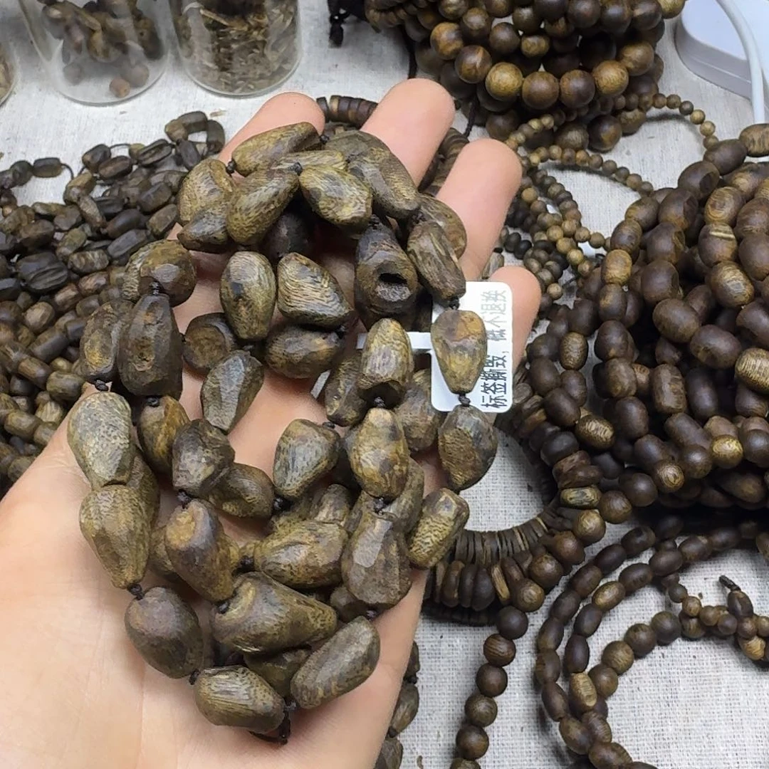 九***雪沉香沉香碎屑沉水树丁多圈52克