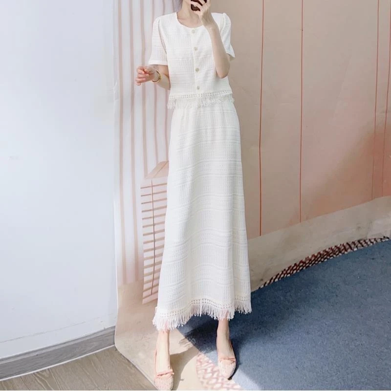 32名媛风小香风短袖上衣+半身裙两件套裙85A32/XJ