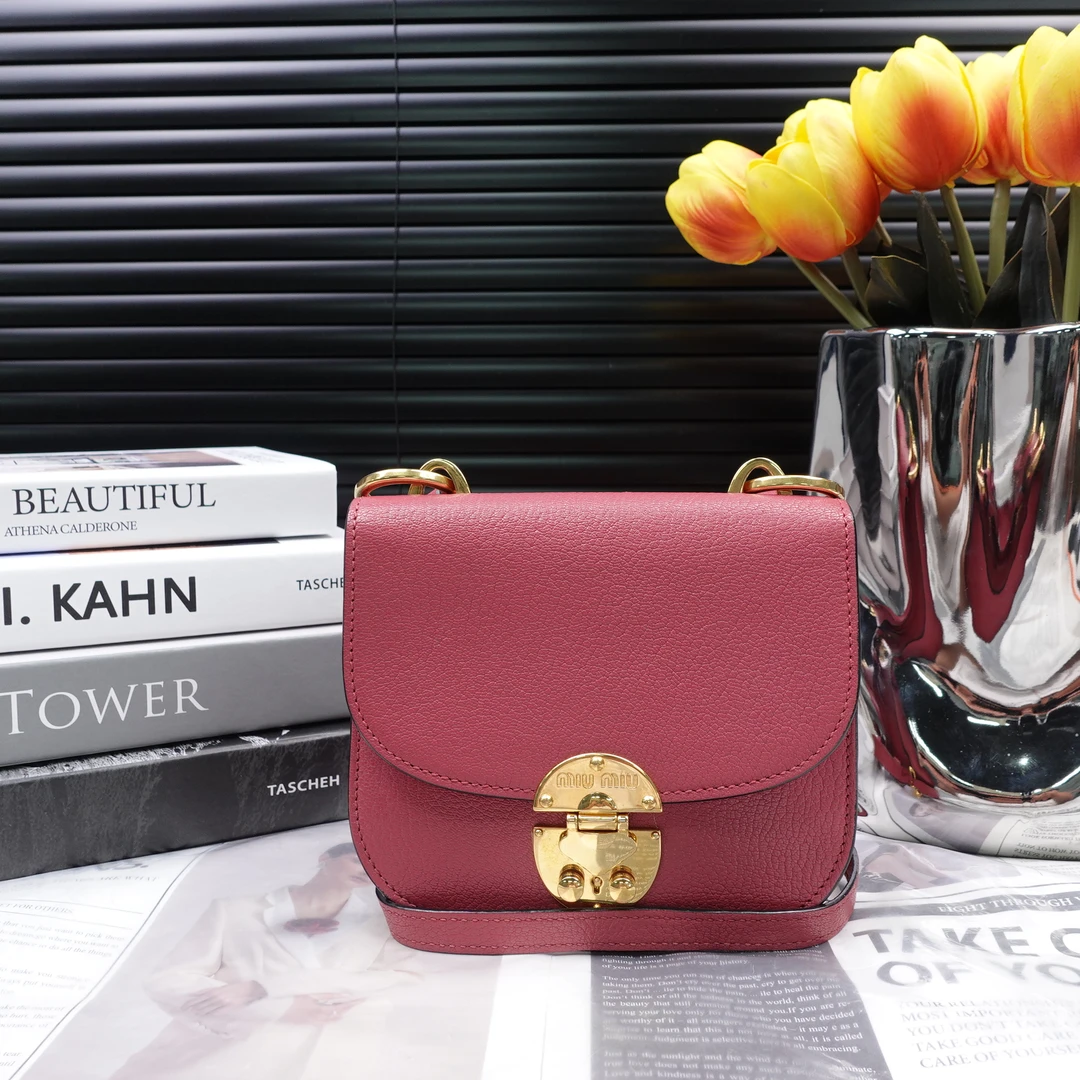 95新 MIU MIU/缪缪 单肩包/T10239775