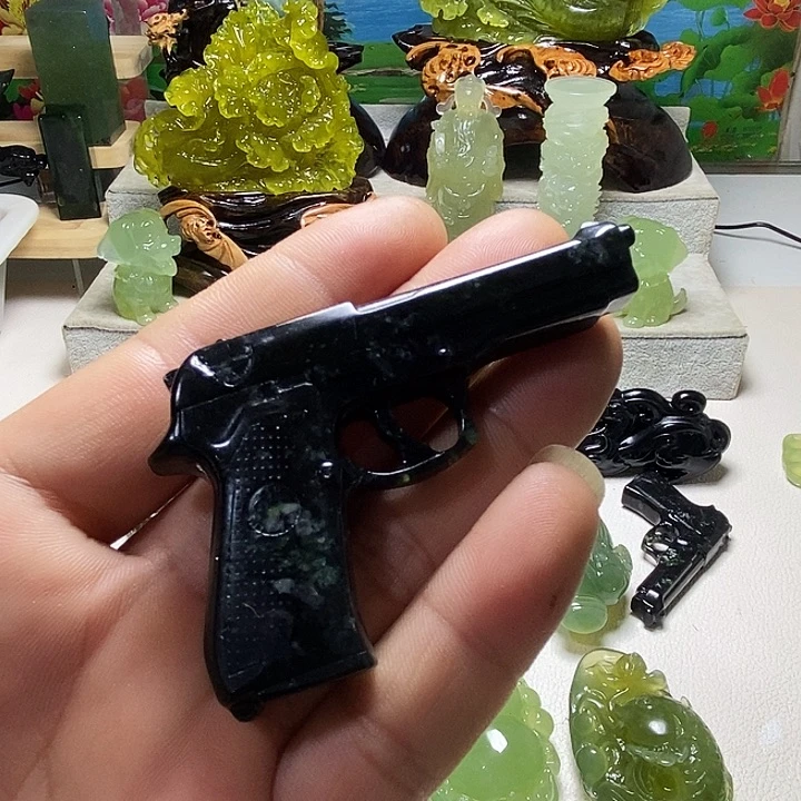 蛇纹石玉未镶嵌手把件