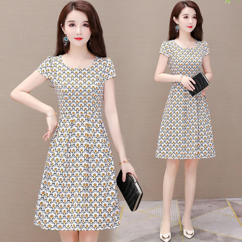 高档气质连衣裙女夏装2025年新款夏气质女装千金清冷夏款流行裙子