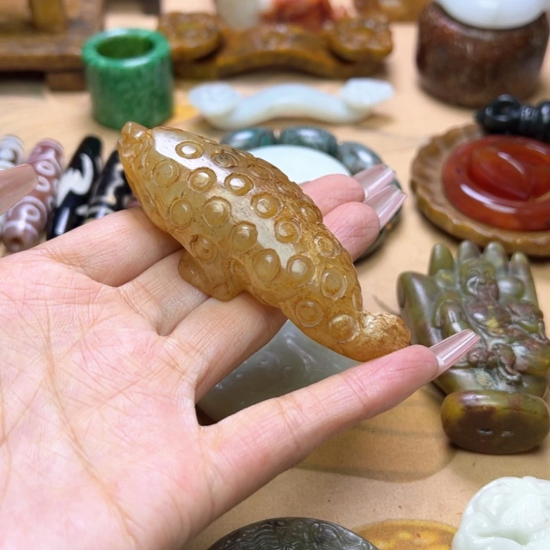 【闪购商品】蛇纹石玉颈饰未镶嵌