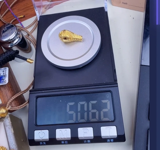 巫是云黄金文玩配饰