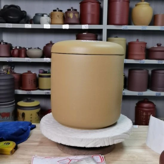 紫砂茶叶罐八饼装素面黄096