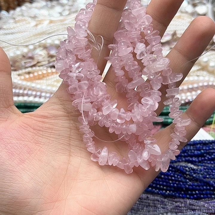 未镶嵌玛瑙/玉髓珠宝半成品一条马粉粉晶碎石75cm左右