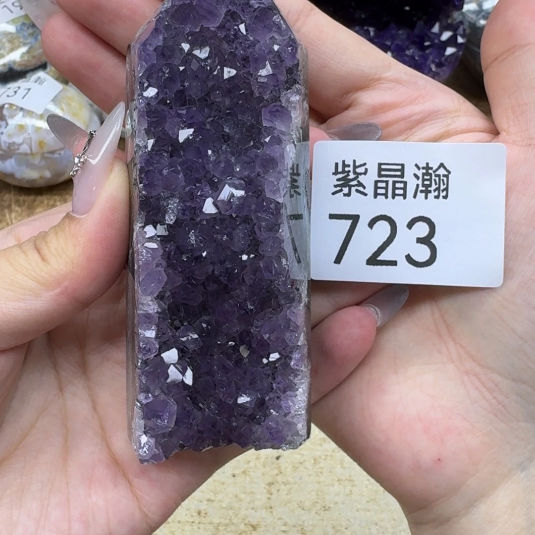 未镶嵌大型摆件（非配饰）水晶