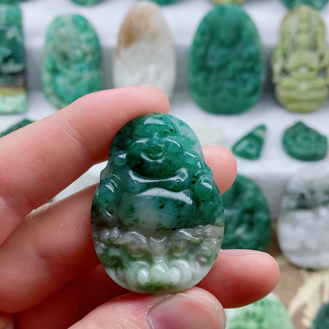未镶嵌独山玉颈饰
