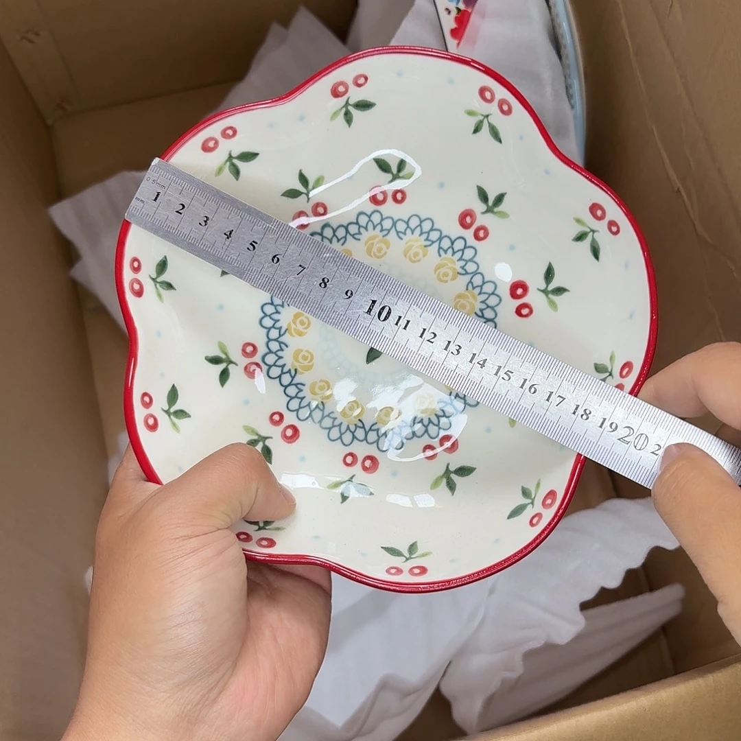 陶瓷制品、默认微瑕介意慎拍、两天内拼单满20包邮发货！