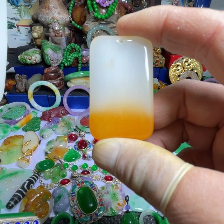 滴血莲花菩提吊坠