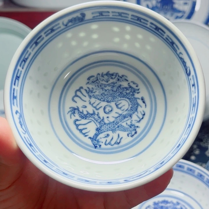 青花玲珑4.5寸小饭碗龙纹60年代