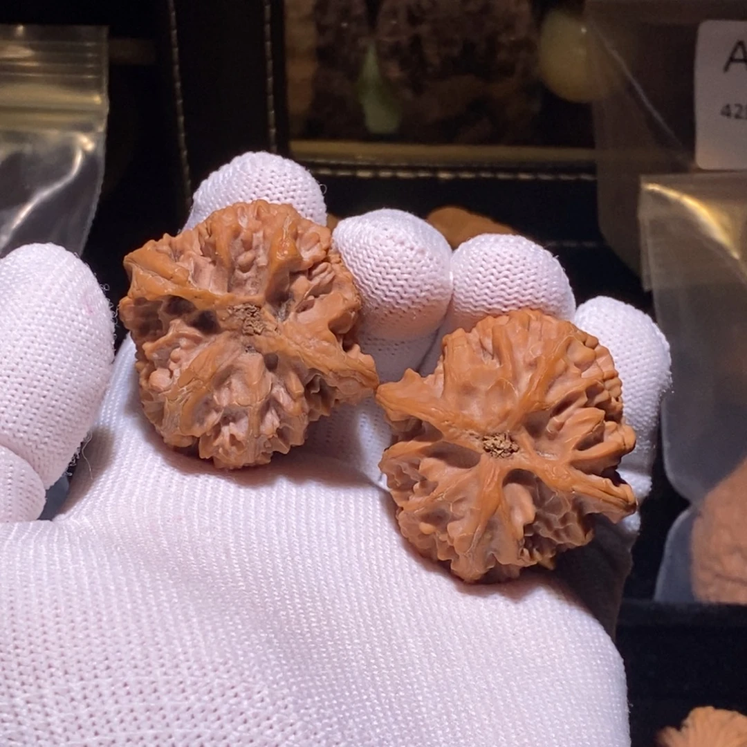 吊坠文玩核桃38全品红皮苹果不退不换