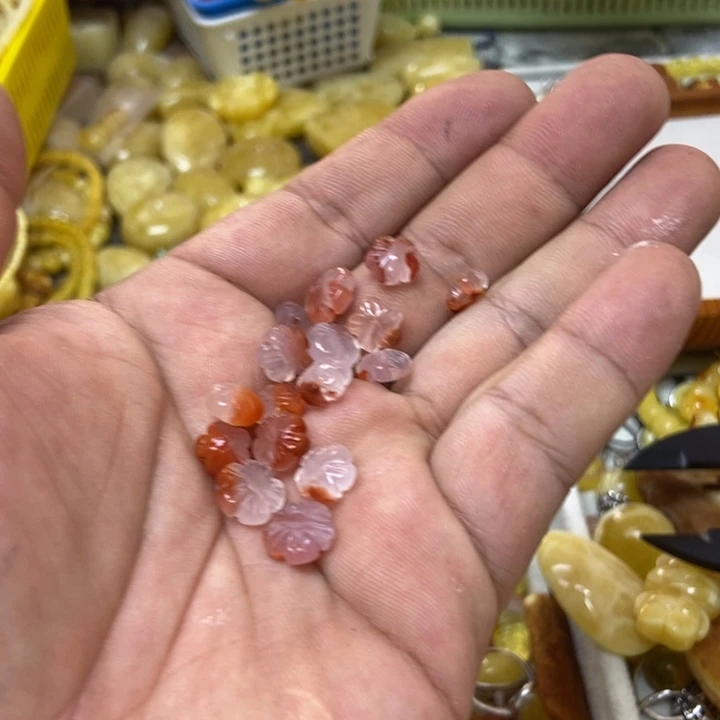 南红玛瑙未镶嵌吊坠多样性发货其4