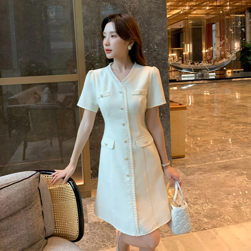 奢姿大码女装2025夏季法式小香风气质连衣裙胖妹妹V领时尚裙子