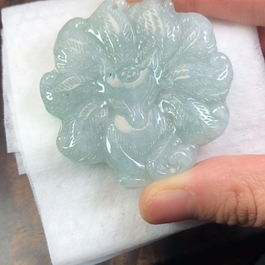 翡翠未镶嵌颈饰缅甸A货，每天下午1点半开播