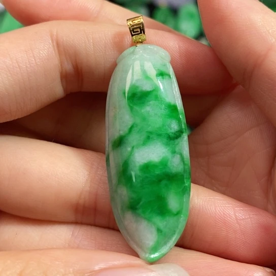 颈饰未镶嵌翡翠吊坠