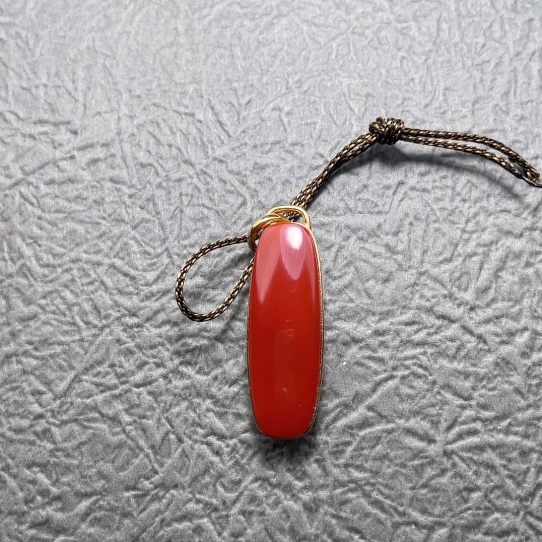 南红玛瑙18K金镶嵌配饰