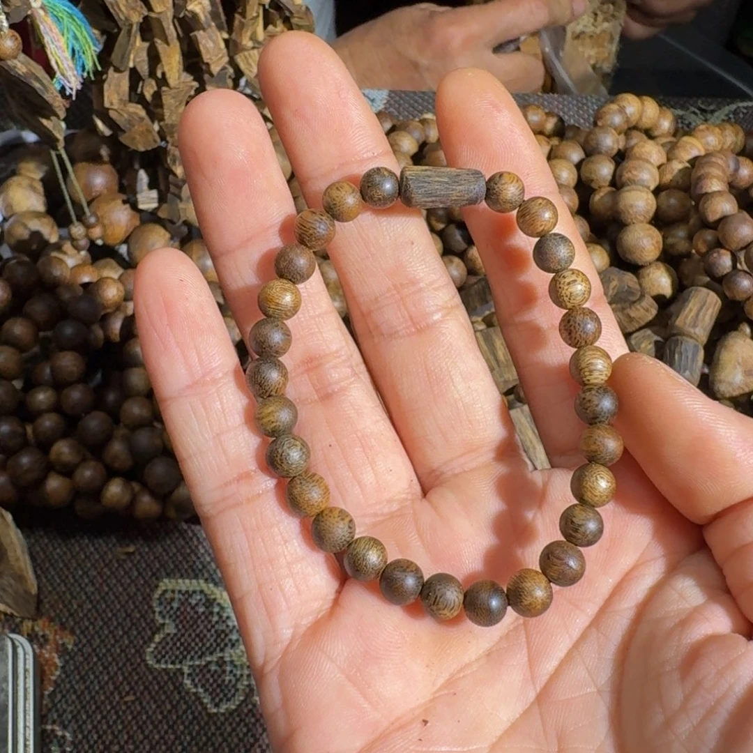 沉香沉香枕海南乌身老料0.6规格2.9克