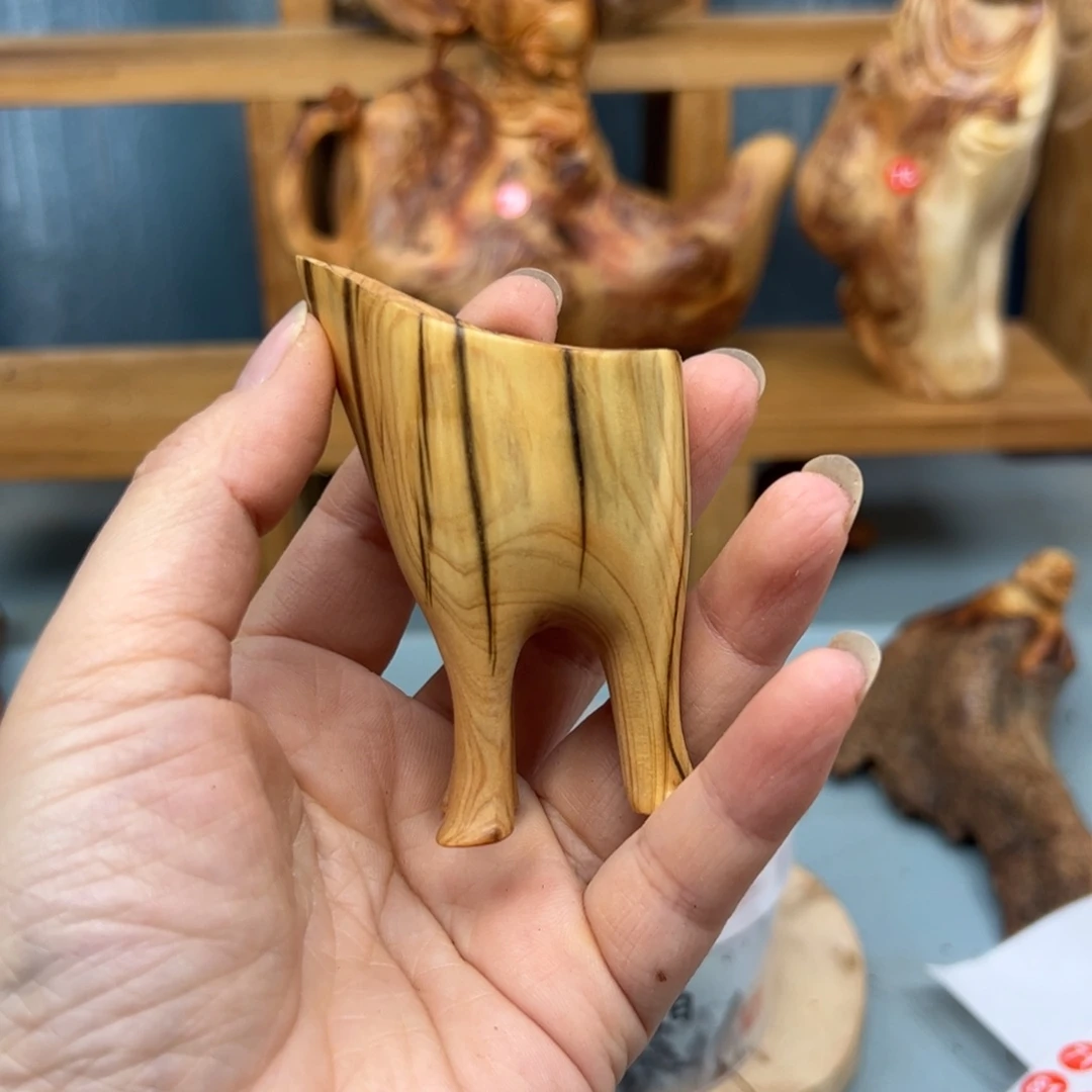 超***丽木崖柏木摆件手把件