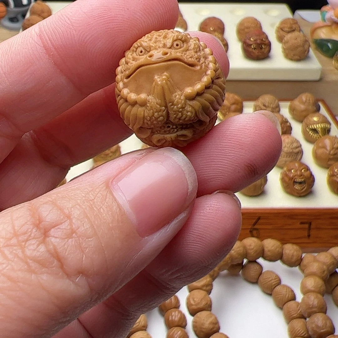 猴头核桃吊坠我****人猴头