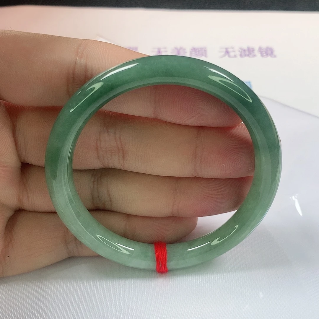 翡翠手镯（圆镯）未镶嵌343号