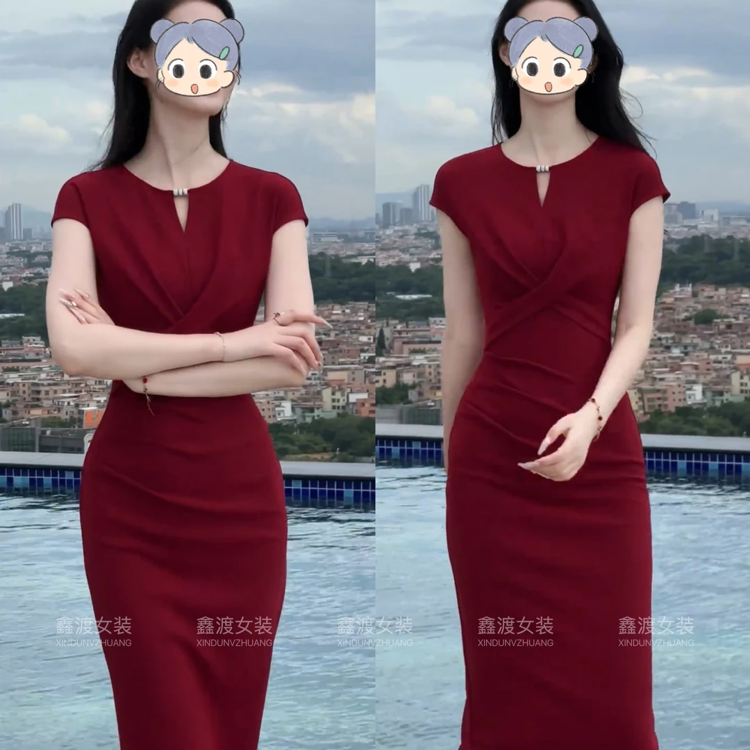 2025春夏新款时尚显瘦气质女士网红洋气连衣裙百搭款D6971