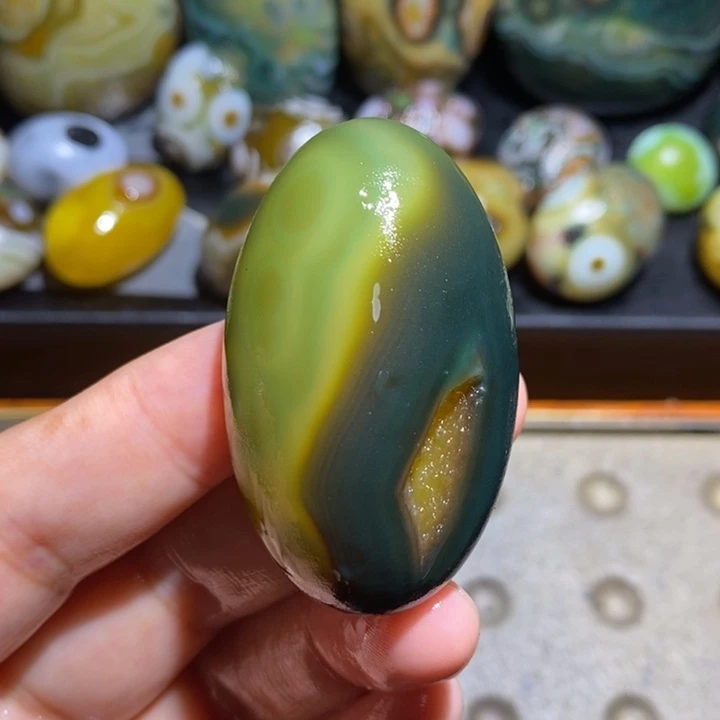 未镶嵌玛瑙/玉髓珠宝半成品111