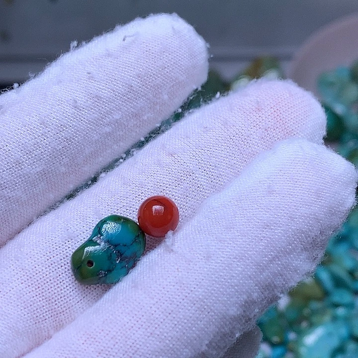 未镶嵌南红玛瑙珠宝奇石