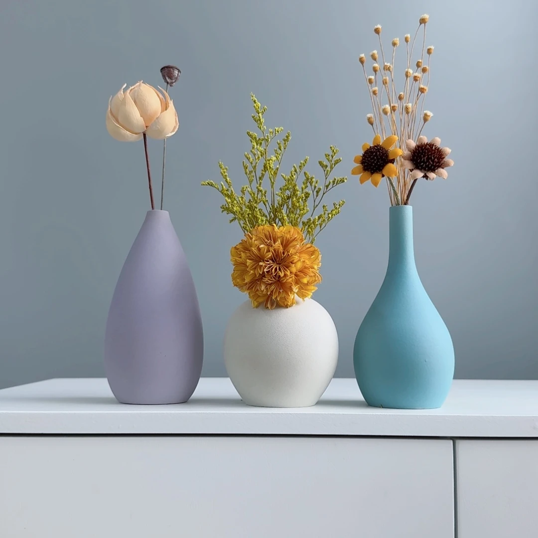 摆件陶瓷小花瓶摆件含花总高约20-30cm