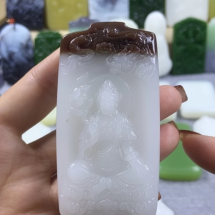 颈饰未镶嵌和田玉