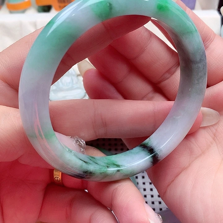 翡翠未镶嵌手镯翡翠手镯