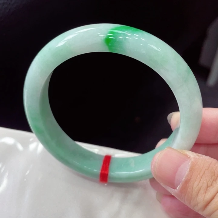 未镶嵌手镯翡翠翡翠