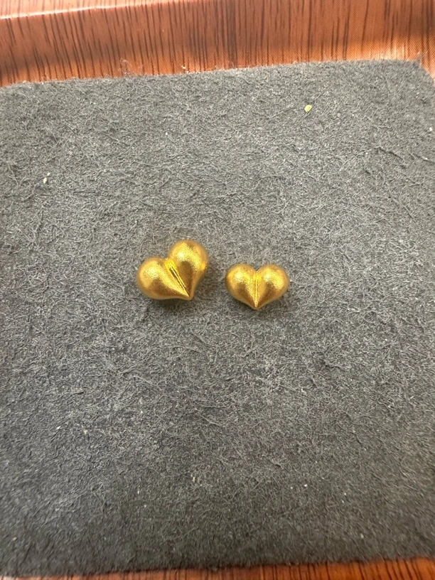 足金999 屁桃中穿