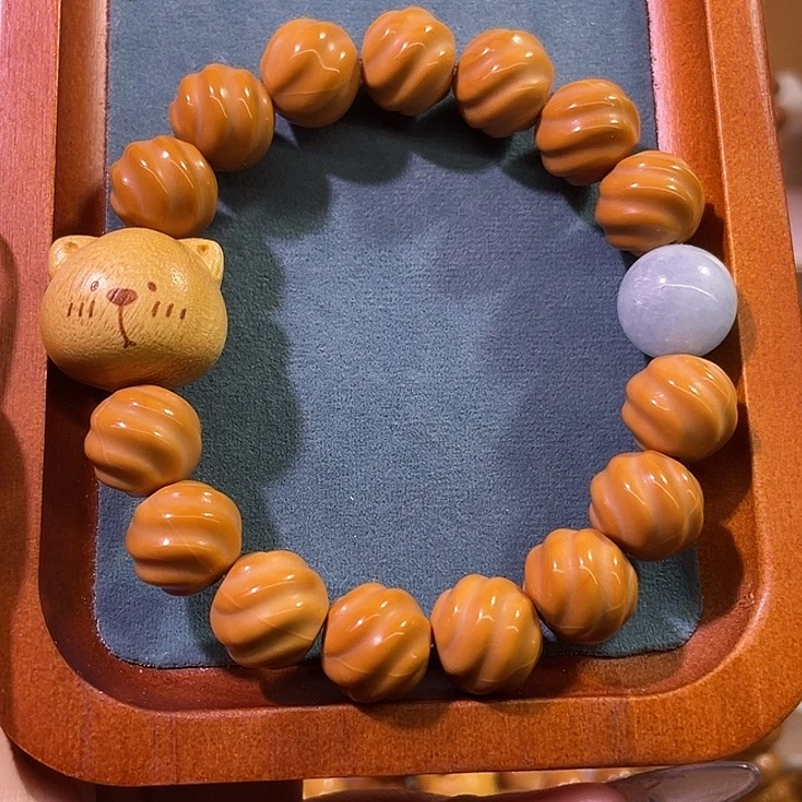 猴头核桃吊坠扭扭卡13熊头圆珠