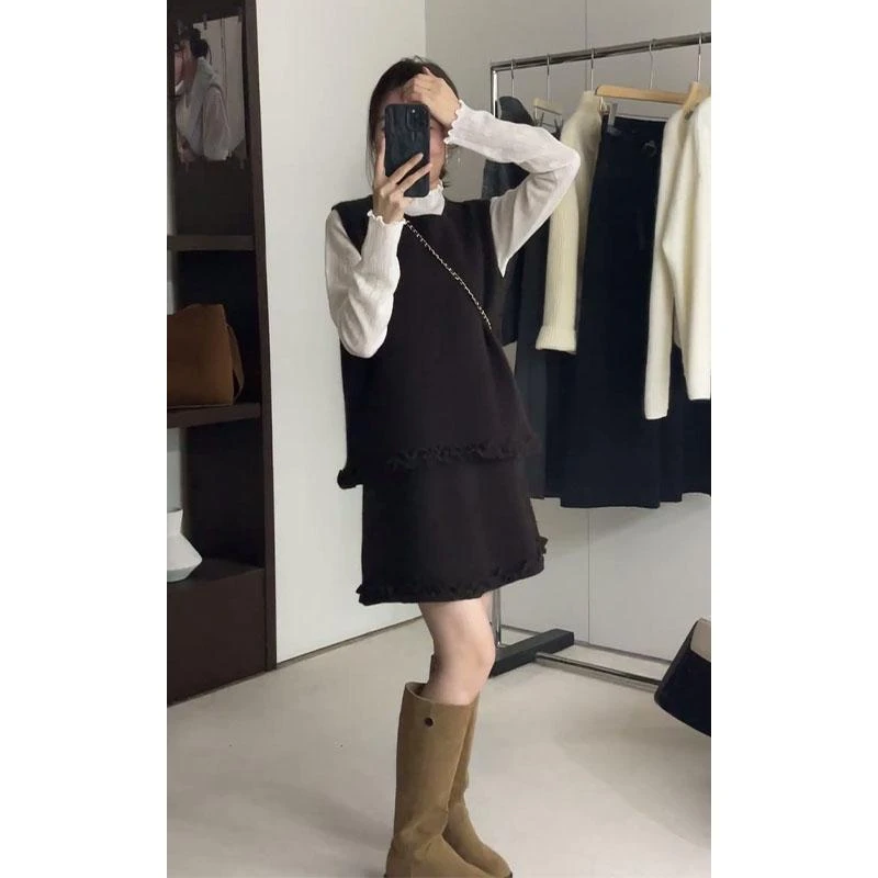 2025秋季新款法式气质修身圆领长袖上衣花边马甲背心半身裙三件套