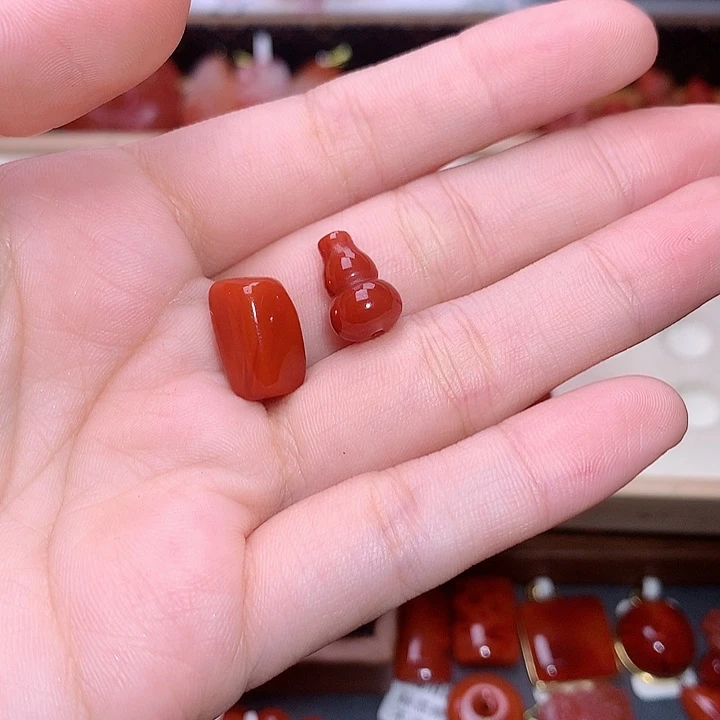 布***汤未镶嵌南红南红玛瑙组合