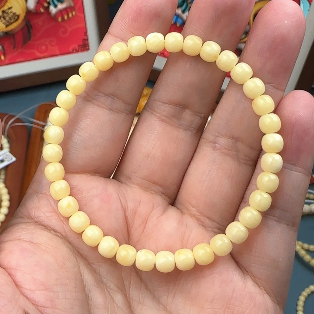 琥珀珠宝奇石未镶嵌5.5咪