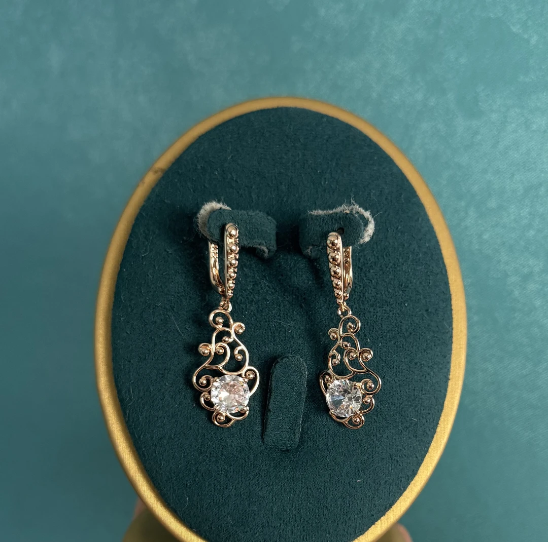 铜合金锆石耳饰 白色大钻雕花耳环1006
