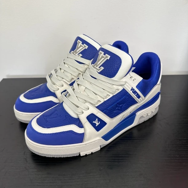 全新未使用 LouisVuitton/路易威登 trainer蓝白色低帮板鞋