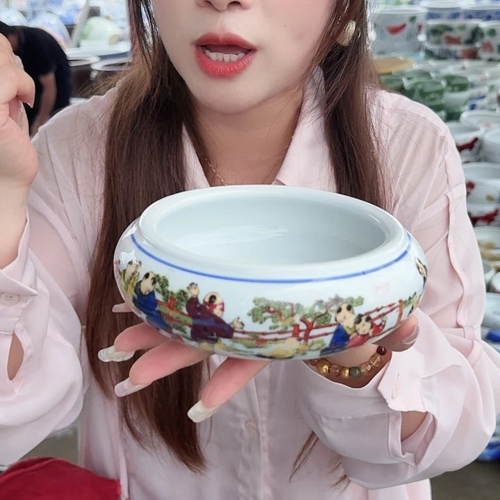 瓷片直径16厘米高5……