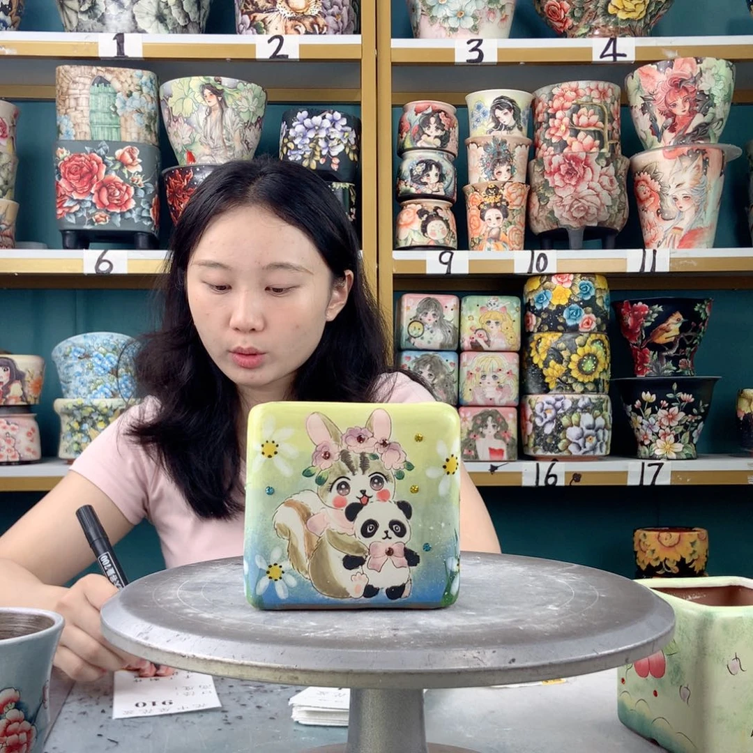 景德镇手工花盆910