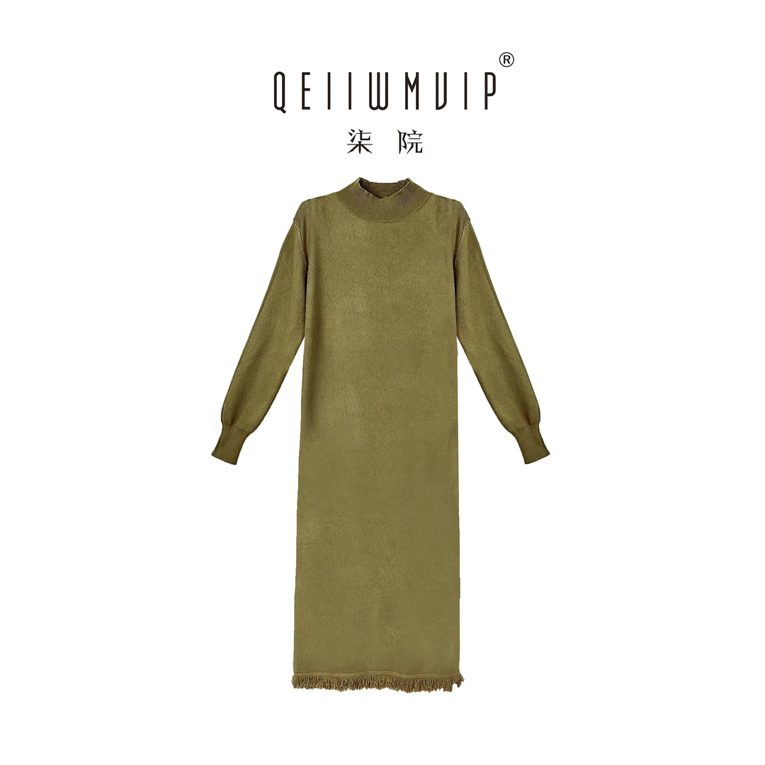 QEIIWMVIP/柒院【断码捡漏】秋冬时尚流苏宽松半高领弹连衣裙9461