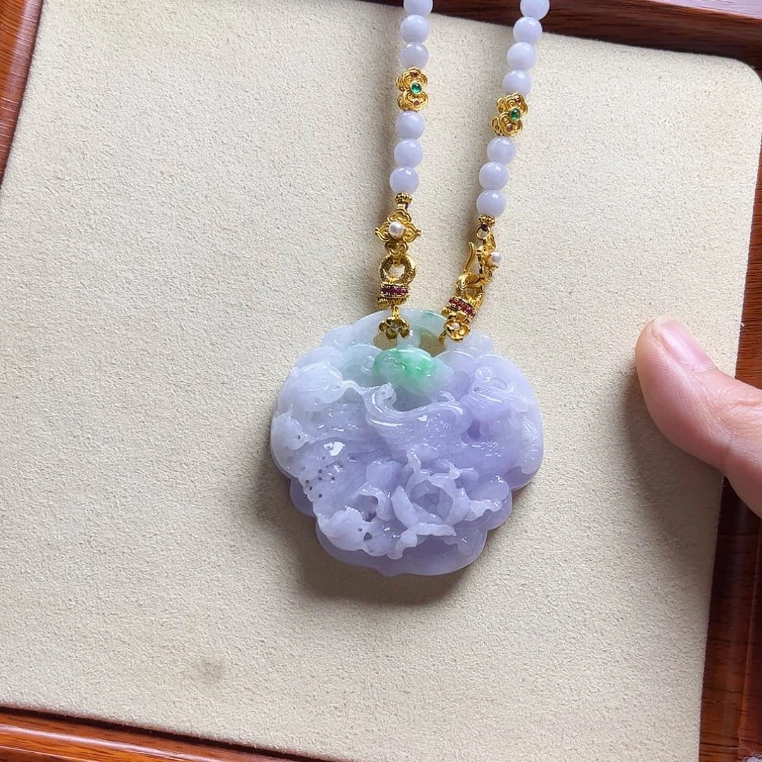 翡翠颈饰未镶嵌紫凤凰