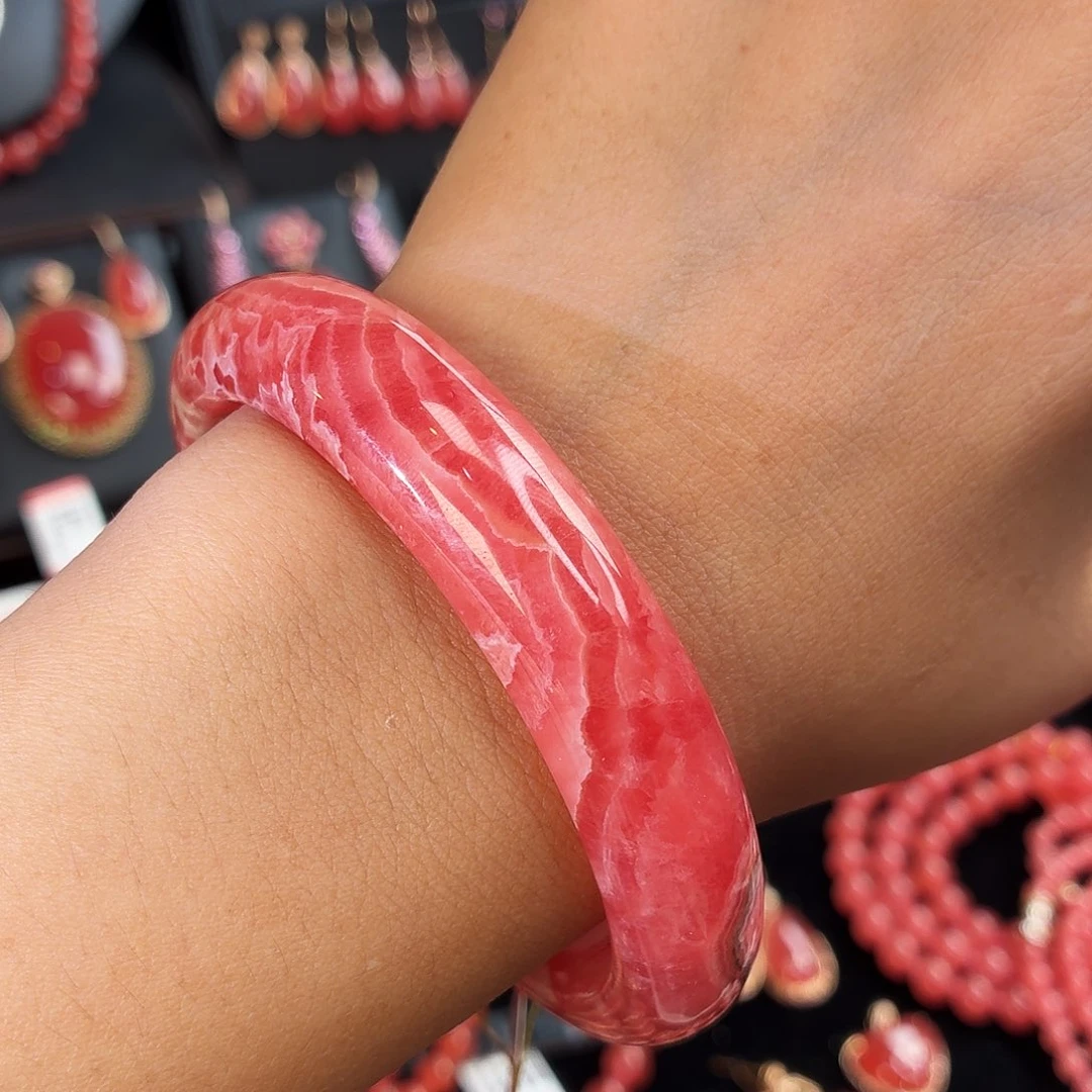 菱锰矿（红纹石）未镶嵌手镯