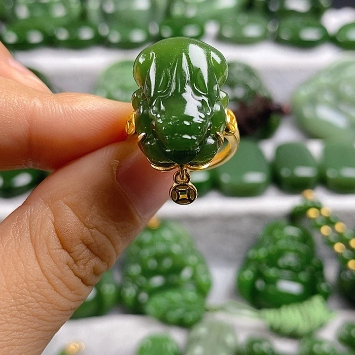 和田玉未镶嵌吊坠(不含链)