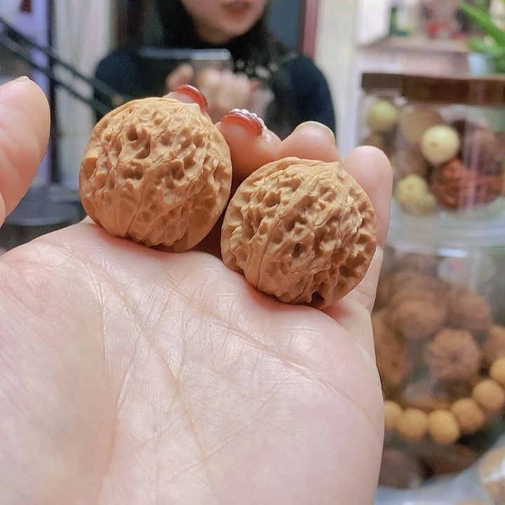【闪购商品】文玩核桃把件32天通宝迷你