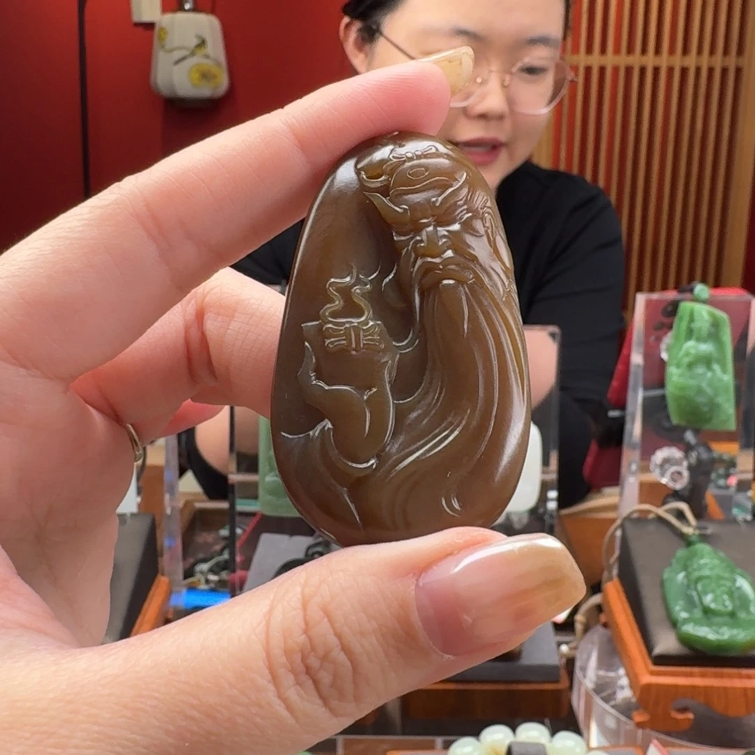 和田玉未镶嵌颈饰和田玉金山关公吊坠