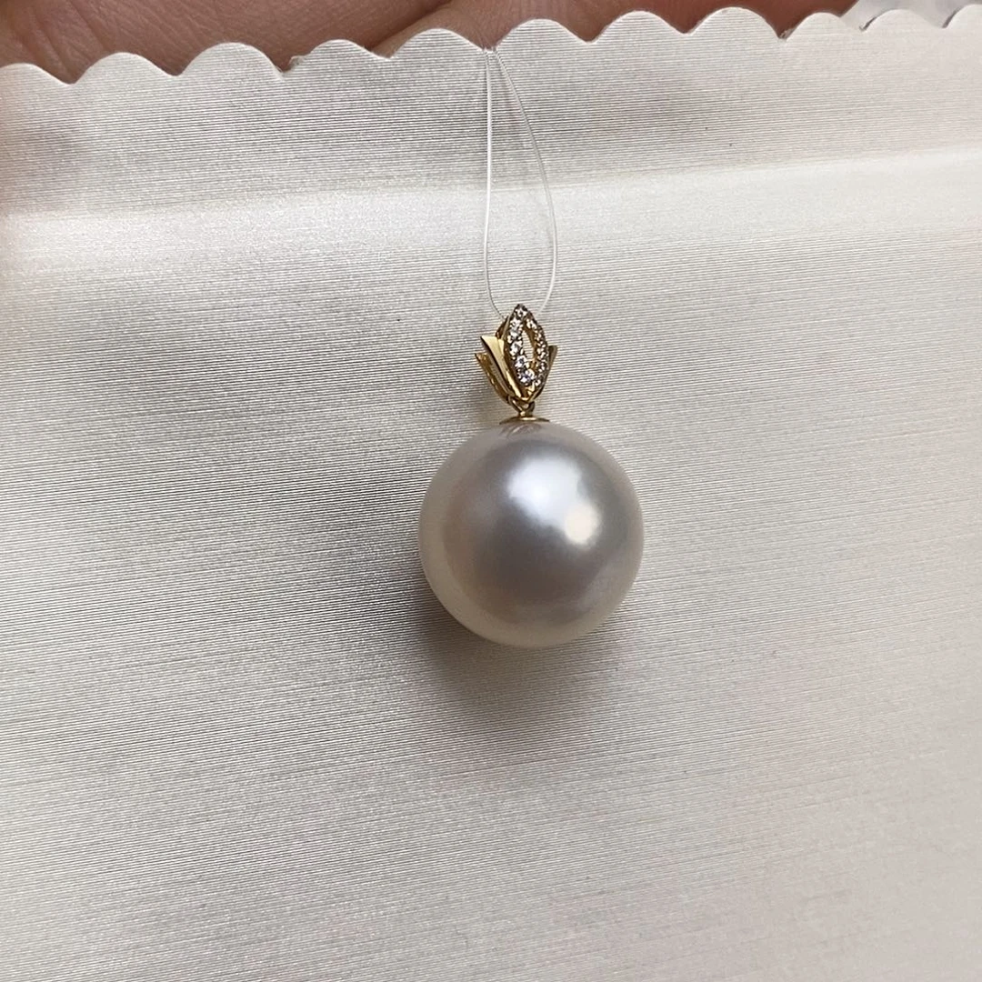 18K金镶嵌吊坠(不含链)海水珍珠澳白13-14